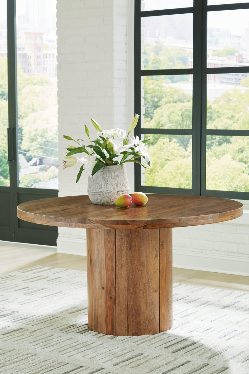 Dressonni Dining Room Set