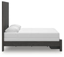 Fraluna Bedroom Set